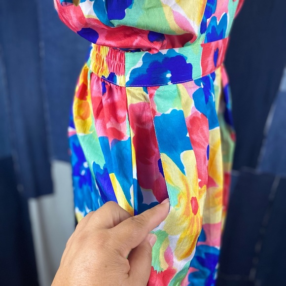 Vintage Big Floral Print Shirt & Skirt w/Pockets and back elastic. Sz L - Picture 5 of 15